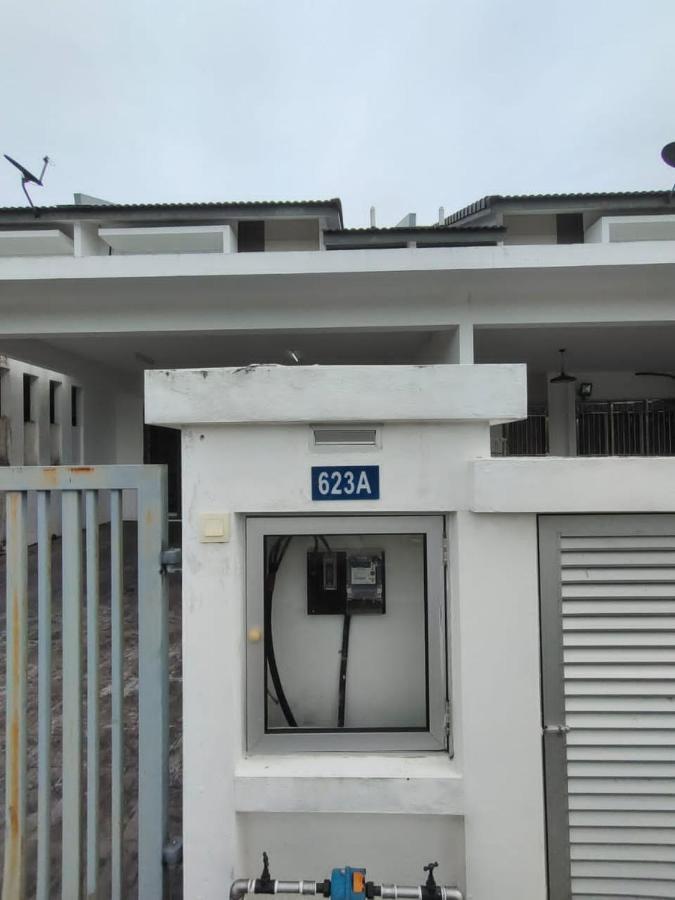 Karak Indah Homestay Exterior foto